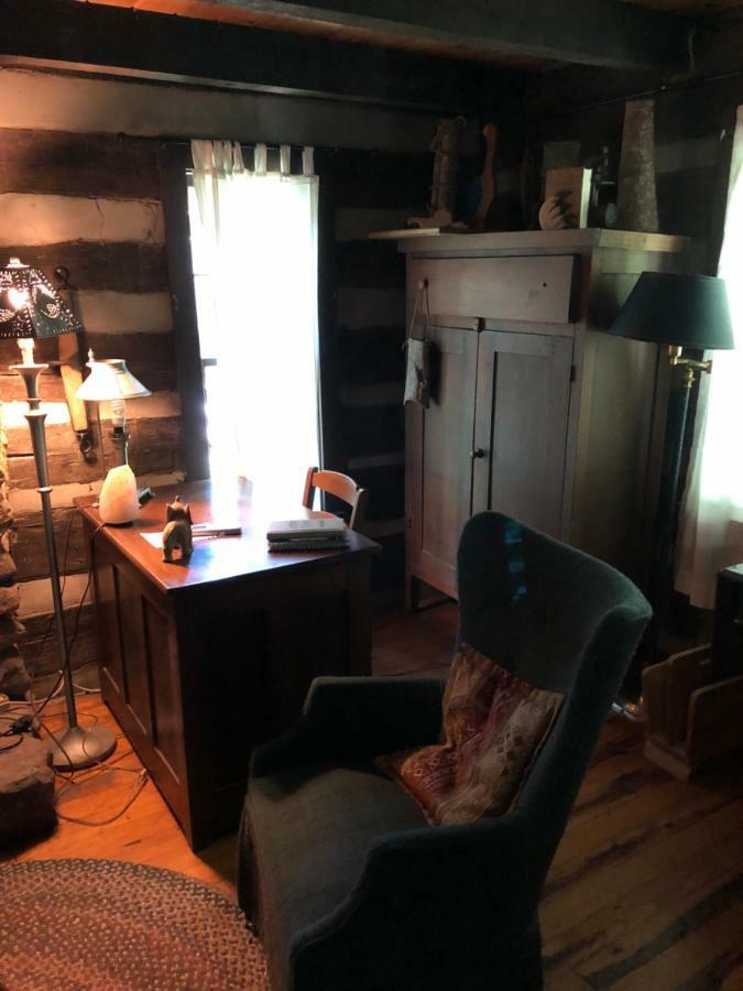 Smoky Mountain Romantic Handcrafted Cabins Sevierville Exterior photo